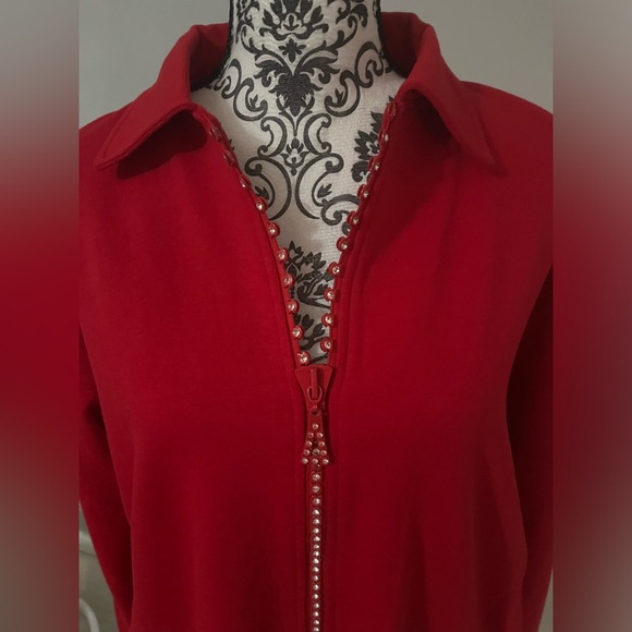 Crystal Zipper Cardigan with Collar & Pockets Plain (SW1003)
Isaac's Designs - Picture 6 of 8